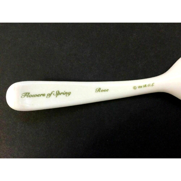 The Flowers of Spring Rose Collector Spoon Bone China Spoon Collection 1982 RGI - Picture 7 of 7